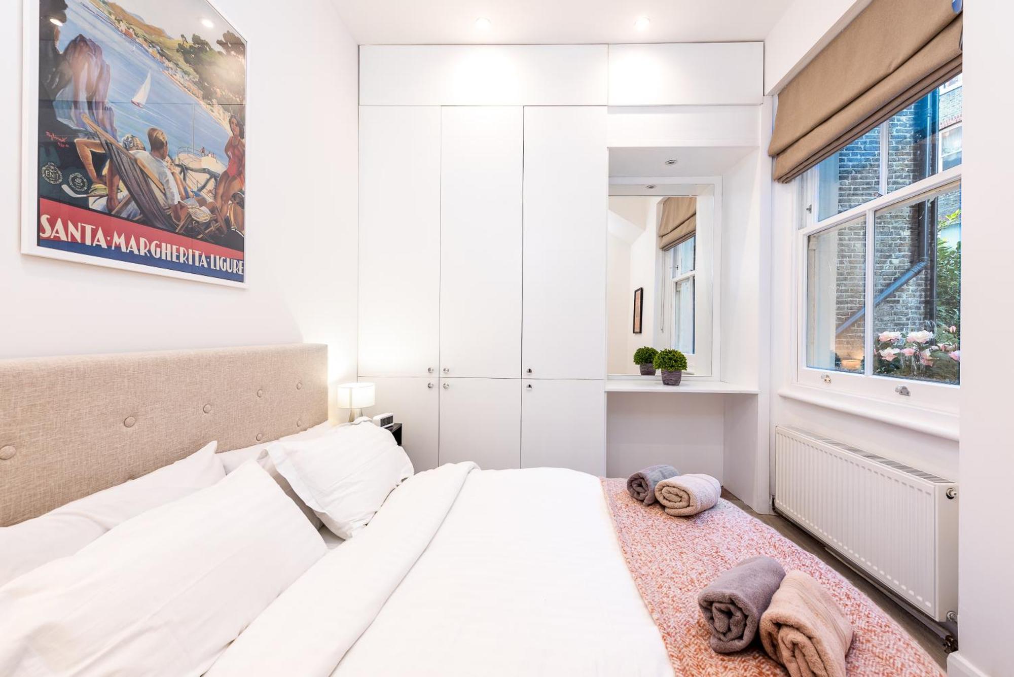 런던 Casa Italia Near Kings Road In Chelsea With Wifi & Washing Machine 아파트 외부 사진
